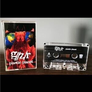 G//z/r Geezer - Plastic Planet - Cassette
